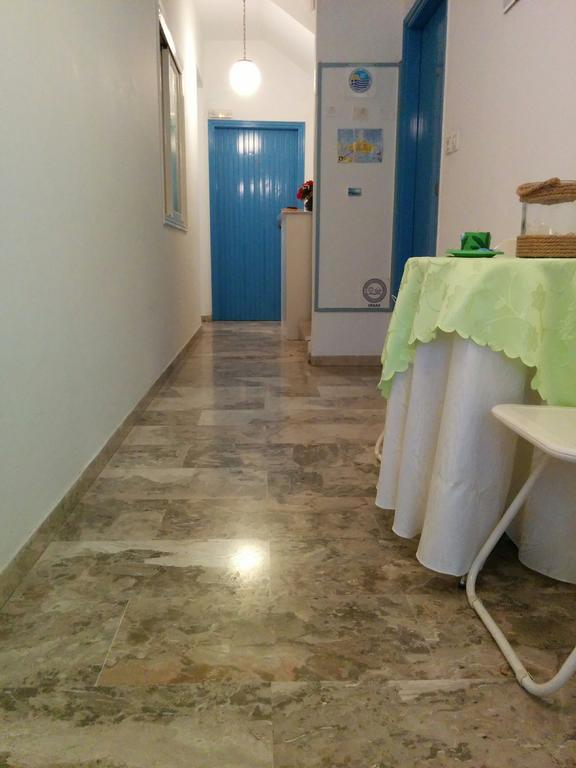 Panos Studios Poros Town Exteriér fotografie