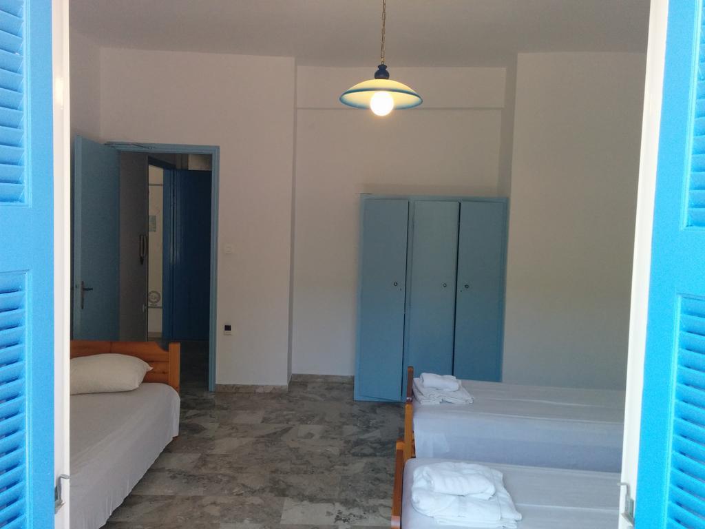 Panos Studios Poros Town Exteriér fotografie